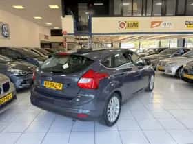 Ford Focus (2011) thumbnail 15