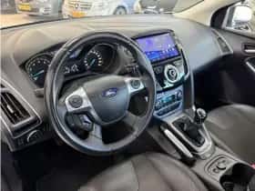 Ford Focus (2011) thumbnail 29