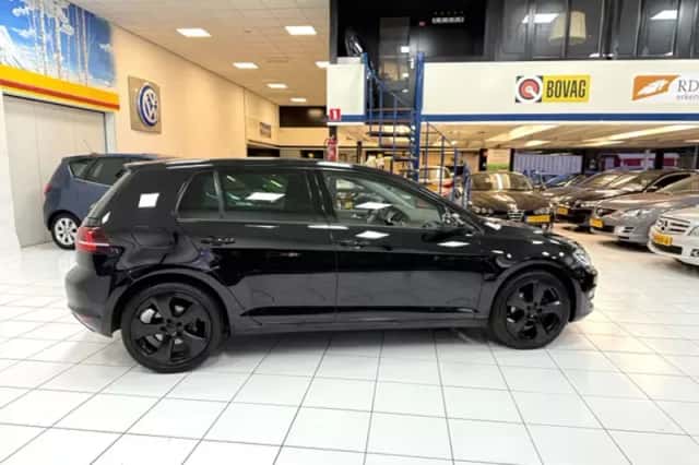 Volkswagen Golf (2013) thumbnail 15
