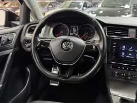Volkswagen Golf (2013) thumbnail 24