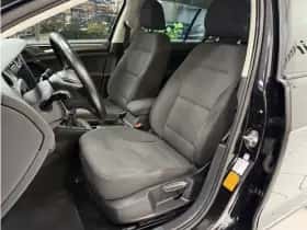 Volkswagen Golf (2013) thumbnail 30