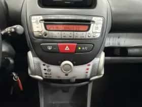 Toyota Aygo thumbnail 14