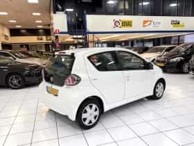 Toyota Aygo thumbnail 9