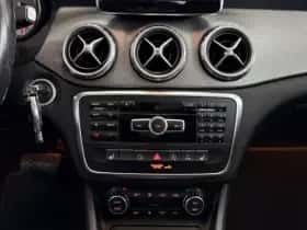 Mercedes-Benz GLA (2015) thumbnail 18