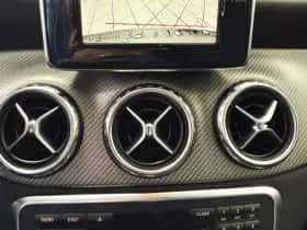 Mercedes-Benz GLA (2015) thumbnail 24