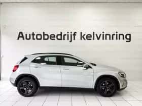 Mercedes-Benz GLA (2015) thumbnail 4