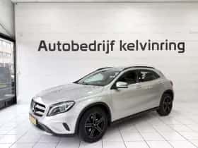 Mercedes-Benz GLA (2015) thumbnail 9