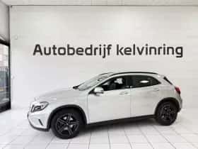 Mercedes-Benz GLA (2015) thumbnail 10