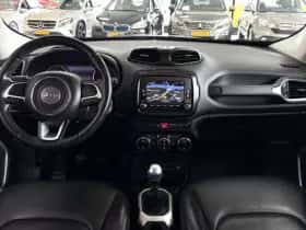 Jeep Renegade (2014) thumbnail 16