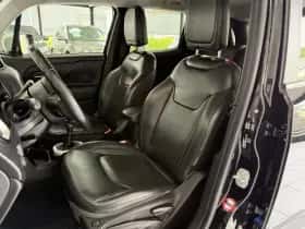 Jeep Renegade (2014) thumbnail 29