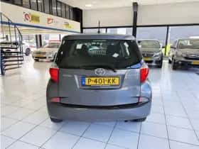 Toyota Verso-S (2012) thumbnail 11