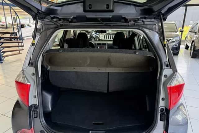 Toyota Verso-S (2012) thumbnail 25