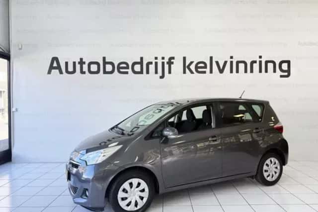 Toyota Verso-S (2012) thumbnail 5