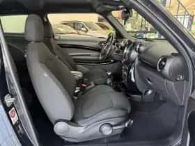 MINI Paceman (2015) thumbnail 21