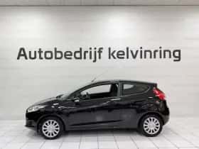 Ford Fiesta (2016) thumbnail 5