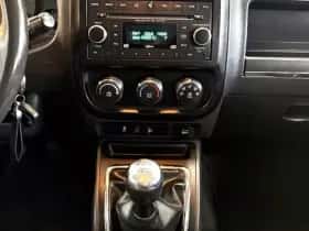 Jeep Compass (2012) thumbnail 18