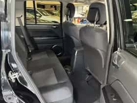 Jeep Compass (2012) thumbnail 26