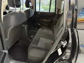 Jeep Compass (2012) thumbnail 27
