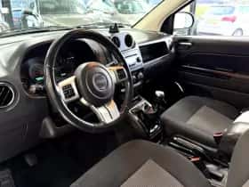 Jeep Compass (2012) thumbnail 28