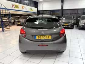 Peugeot 208 (2018) thumbnail 12