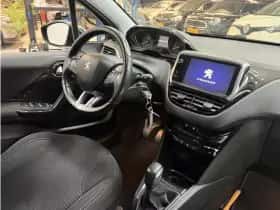 Peugeot 208 (2018) thumbnail 15