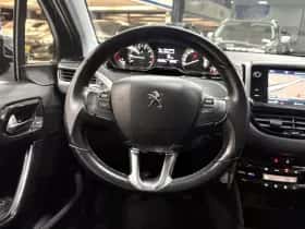 Peugeot 208 (2018) thumbnail 23