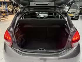 Peugeot 208 (2018) thumbnail 35