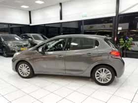 Peugeot 208 (2018) thumbnail 10