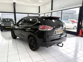 Nissan X-Trail (2016) thumbnail 11