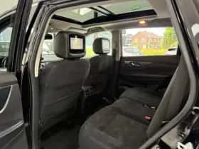 Nissan X-Trail (2016) thumbnail 25