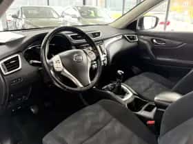 Nissan X-Trail (2016) thumbnail 26