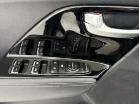 Kia Niro (2019) thumbnail 29