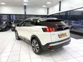 Peugeot 3008 (2017) thumbnail 11
