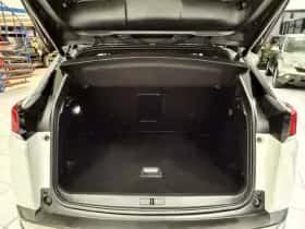 Peugeot 3008 (2017) thumbnail 39