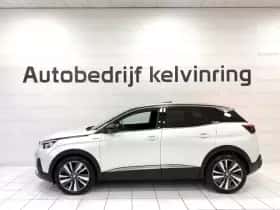 Peugeot 3008 (2017) thumbnail 5