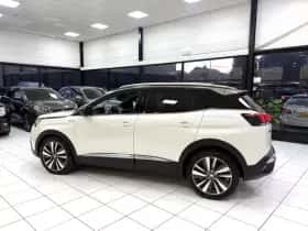 Peugeot 3008 (2017) thumbnail 10