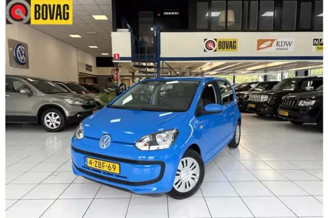 Volkswagen Up! (2015) thumbnail 1