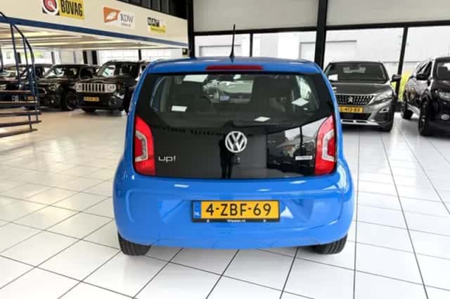 Volkswagen Up! (2015) thumbnail 12