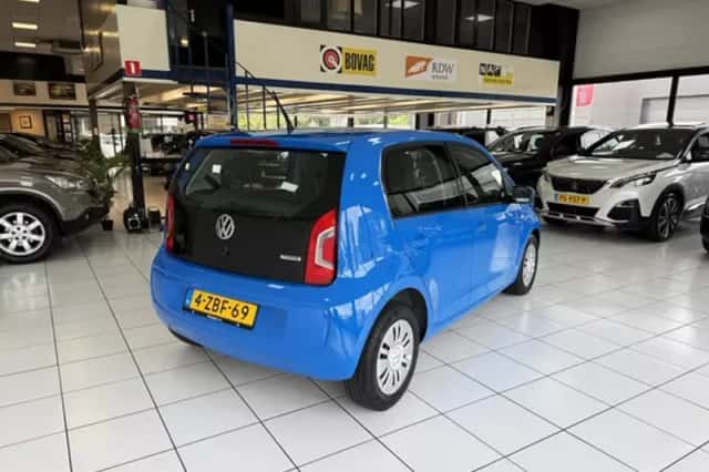Volkswagen Up! (2015) thumbnail 13
