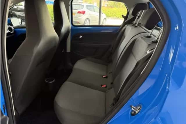 Volkswagen Up! (2015) thumbnail 23