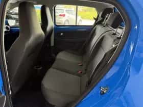 Volkswagen Up! (2015) thumbnail 23