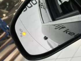 Ford Mondeo (2014) thumbnail 34
