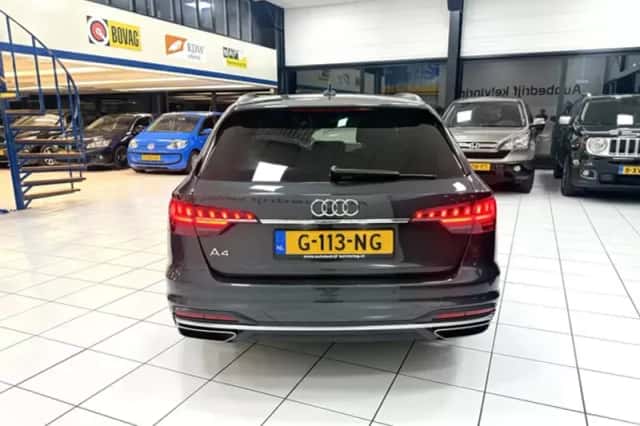 Audi A4 (2019) thumbnail 11