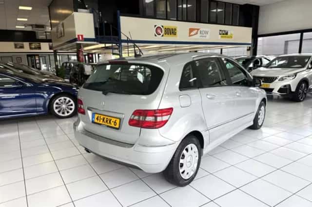 Mercedes-Benz B-Klasse (2010) thumbnail 13