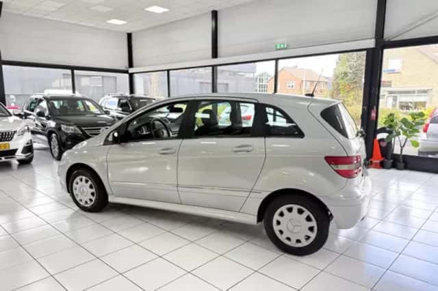 Mercedes-Benz B-Klasse (2010) thumbnail 10