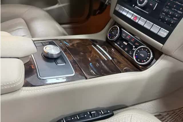 Mercedes-Benz CLS-Klasse (2011) thumbnail 19