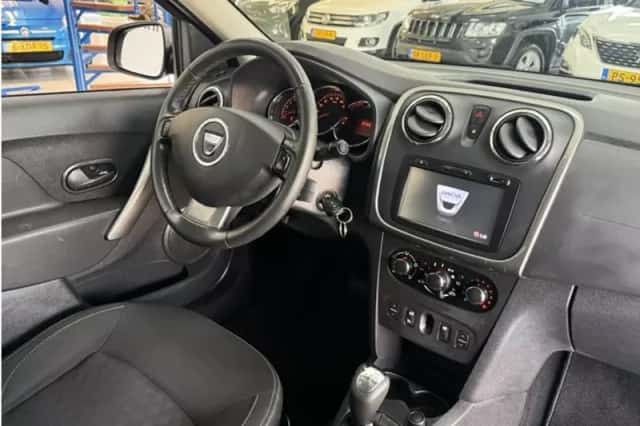 Dacia Logan (2016) thumbnail 17