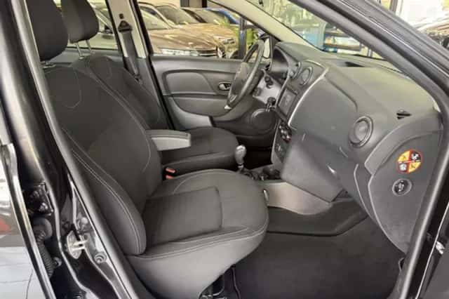 Dacia Logan (2016) thumbnail 21