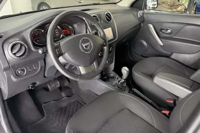 Dacia Logan (2016) thumbnail 25