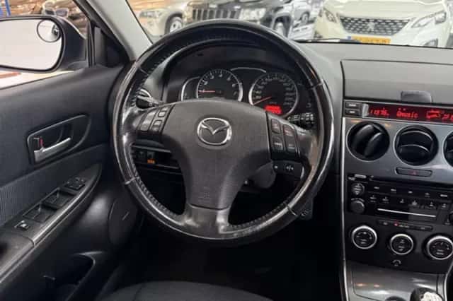 Mazda 6 (2006) thumbnail 21